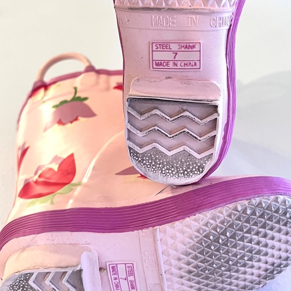 ☔️🌧️RAIN BOOTS🌂💧VINTAGE L.L. Bean rain boots with tulip pattern Size 7 - Picture 5 of 9